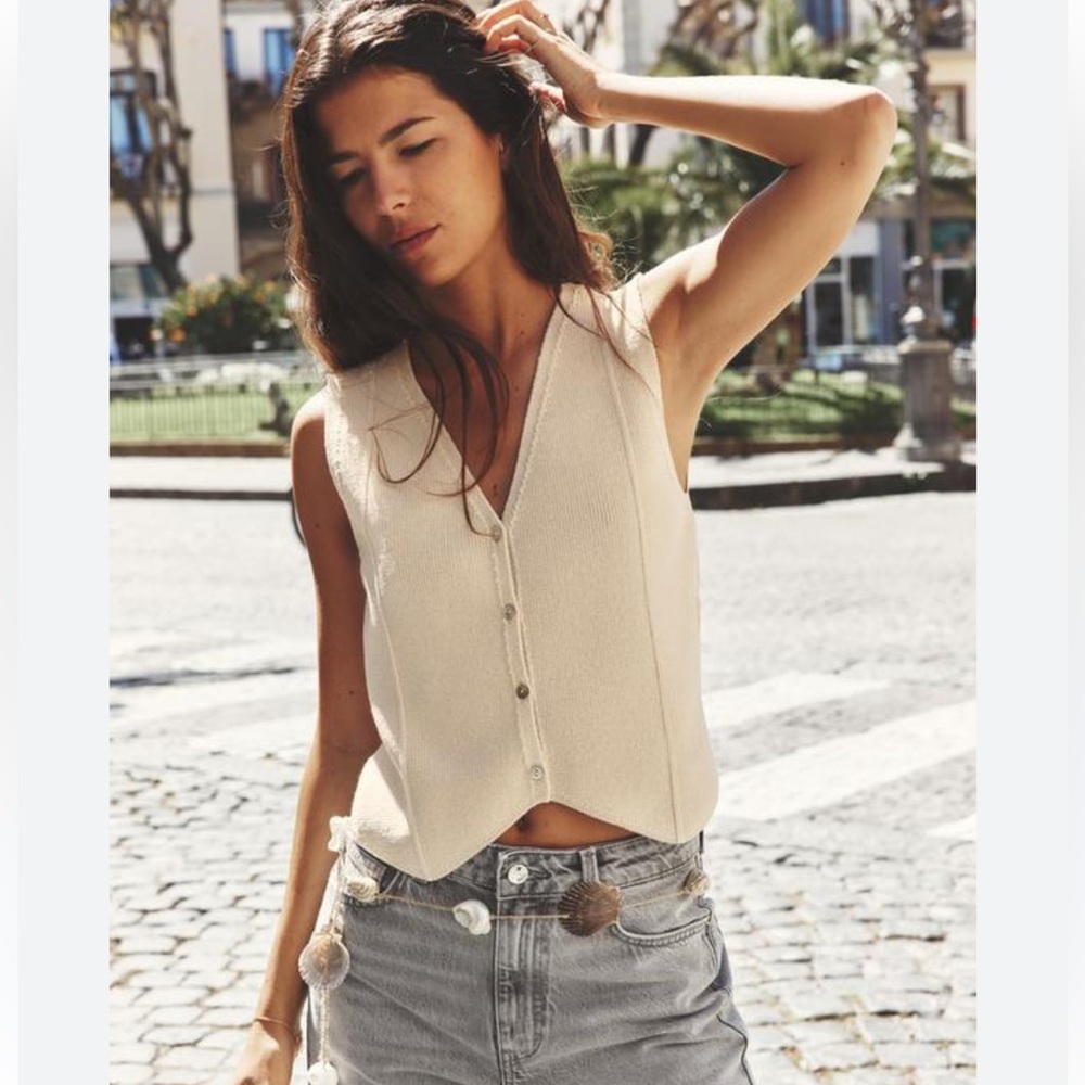 Zara Beige Knit Vest